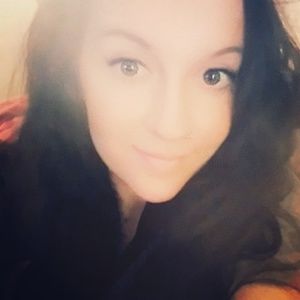 Meet your Posher, Virginia